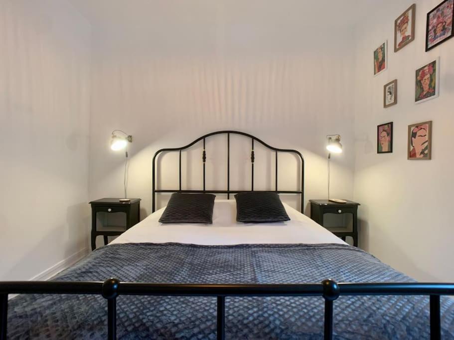 La Verriere Saint-martin - Historic Center & Wifi Apartment *