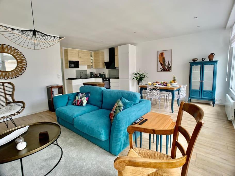 Apartment La Verriere Saint-martin - Historic Center & Wifi *